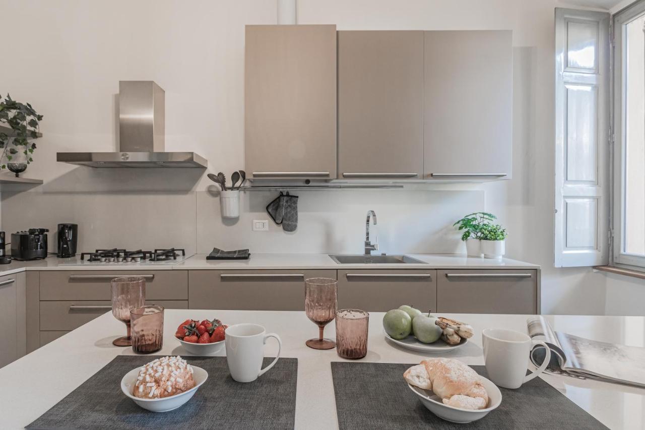 Apartamento 5 Min Historic Center Luxury White Lotus Mansion Como Exterior foto